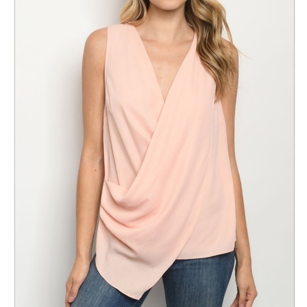 🆕Blush top - Picture 2 of 4